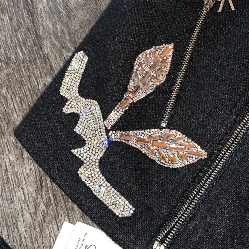 Matching Set - Picture 5 of 5